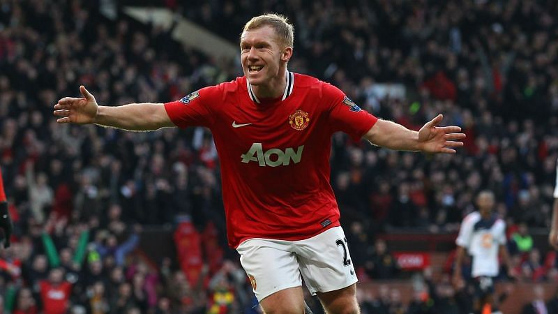 Paul Scholes became renowned as one of the world's best midfielders during his time at Manchester United.